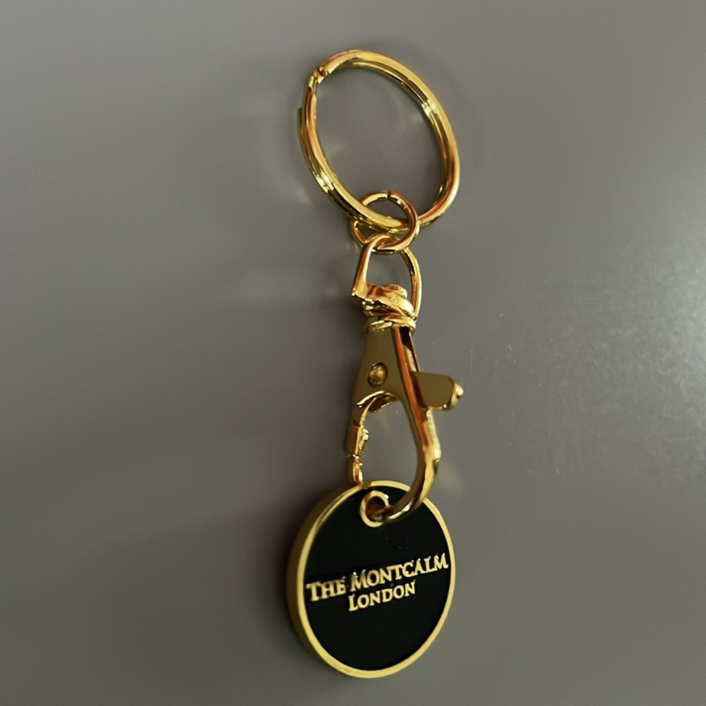KEY RING , THE MONTCALM LONDON - Picture 2 of 3